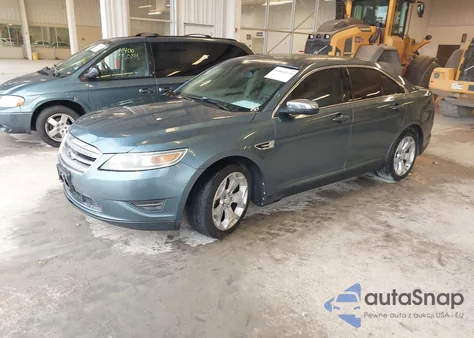2010 Ford Taurus Limited z USA, uszkodzony, nr VIN 1FAHP2FW0AG111281